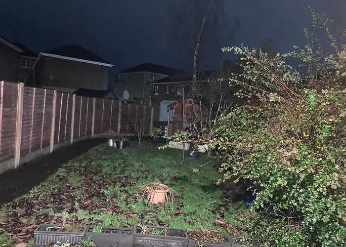 Private To Rent ホームステイ